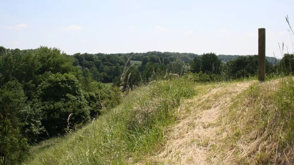 Falaise < Tupigny < Aisne < Picardie