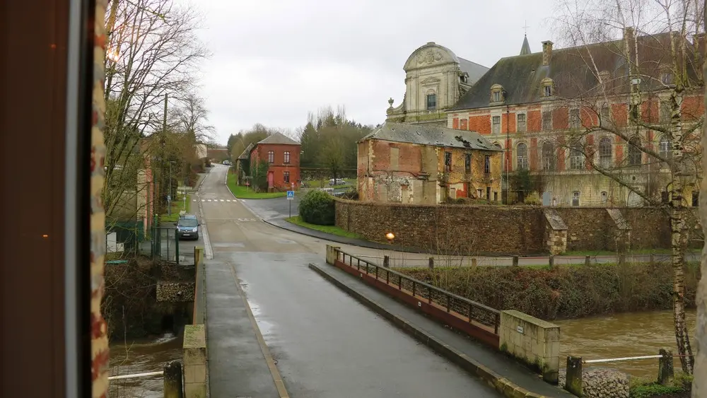 Les jardins de l'abbaye < Saint-Michel < Thiérache < Aisne < Hauts-de-France