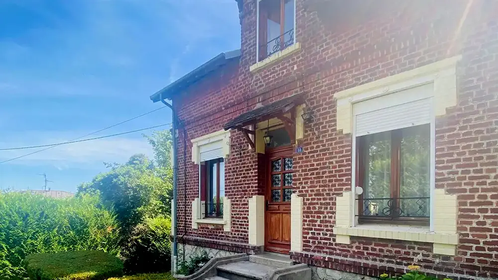Meublé Chez Ilya II < Laon < Aisne < Hauts-de-France