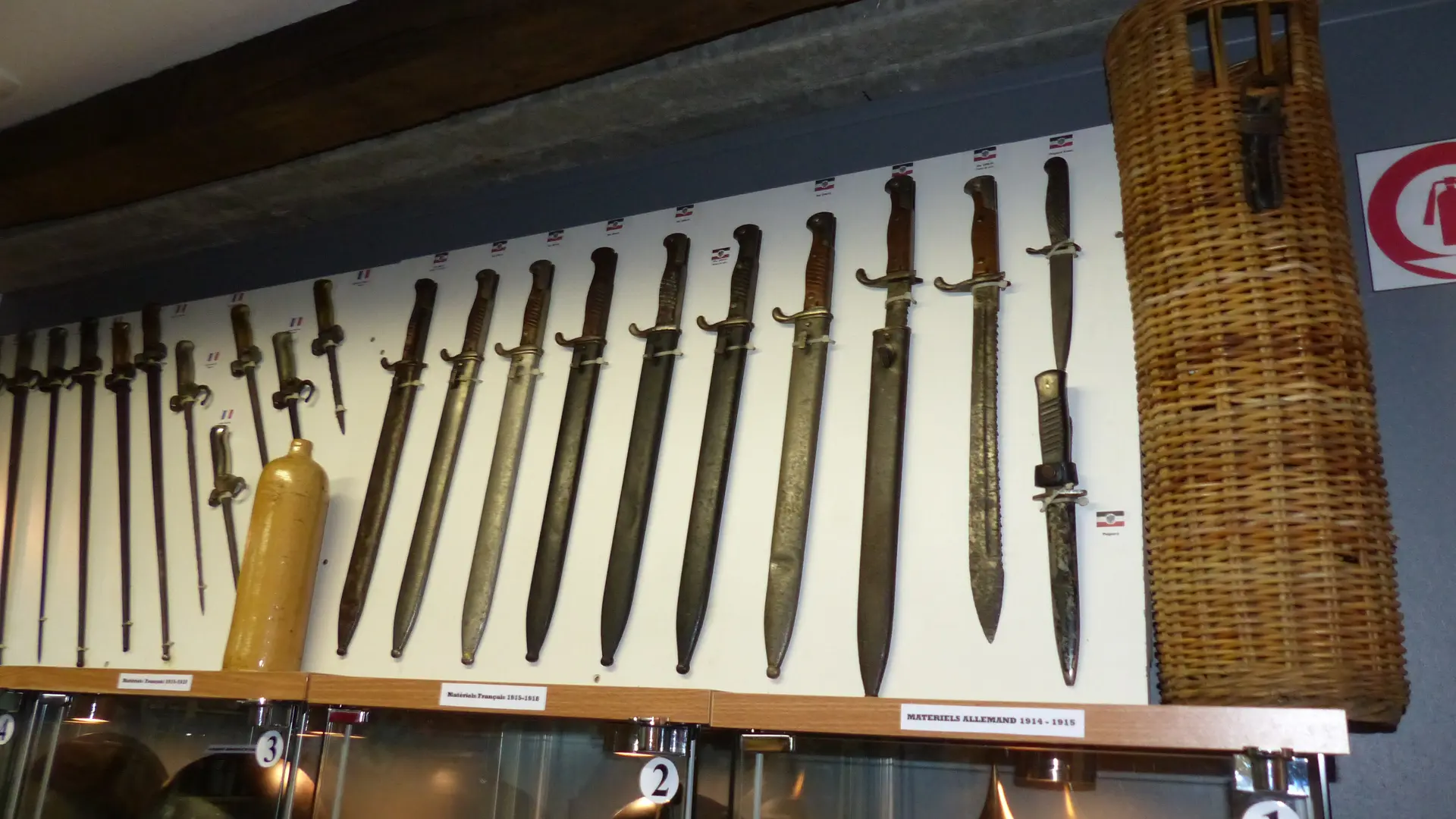 Musée de la Casemate < Couteaux < Wimy < Aisne < Picardie