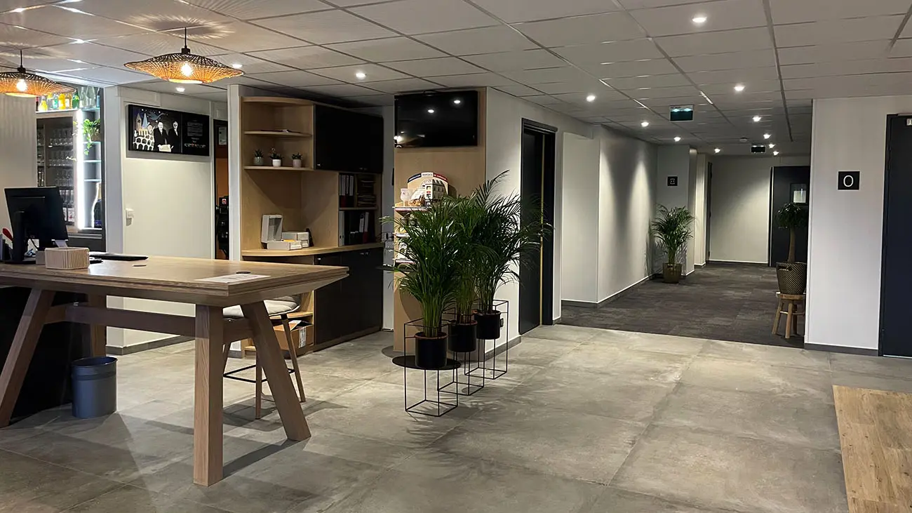 Hôtel Ibis II < Laon < Aisne < Picardie
