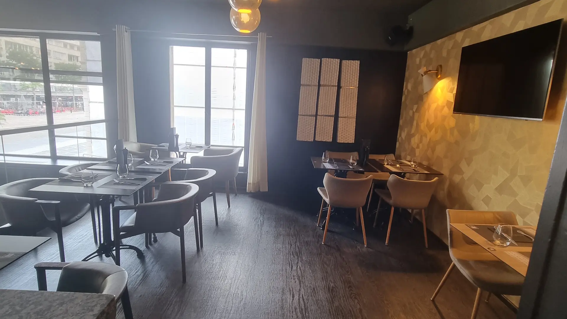 RestaurantlePresident–Mezanine_ChristineThonon