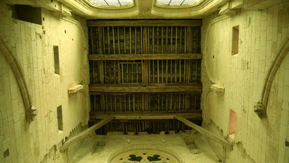 Eglise fortifiée < Montcornet < Aisne < Picardie