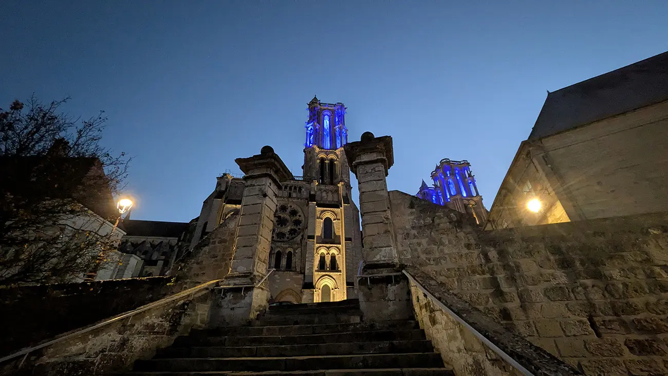 Cité médiévale porte Germaine < Laon < Aisne < Picardie