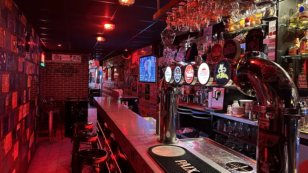 Bar Coyote Café I < Laon < Aisne < Picardie