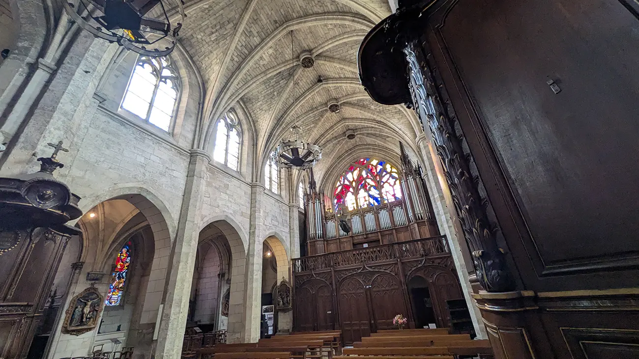Basilique Notre-Dame V < Liesse < Aisne < Hauts-de-France