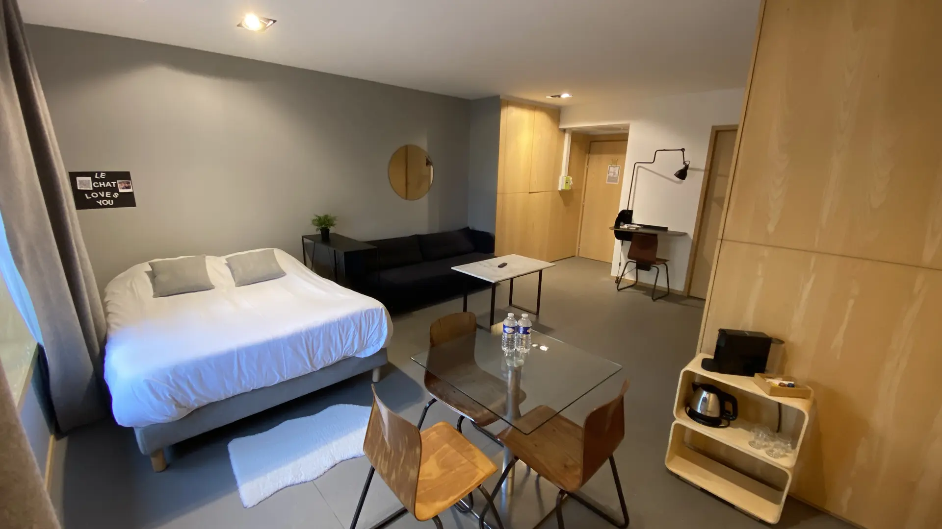 Suite 2