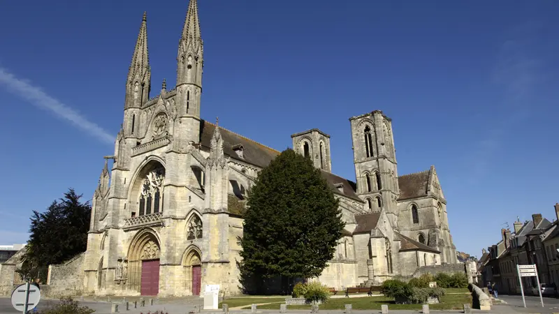 Ensemble abbatial Saint-Martin VII < Laon < Aisne < Picardie