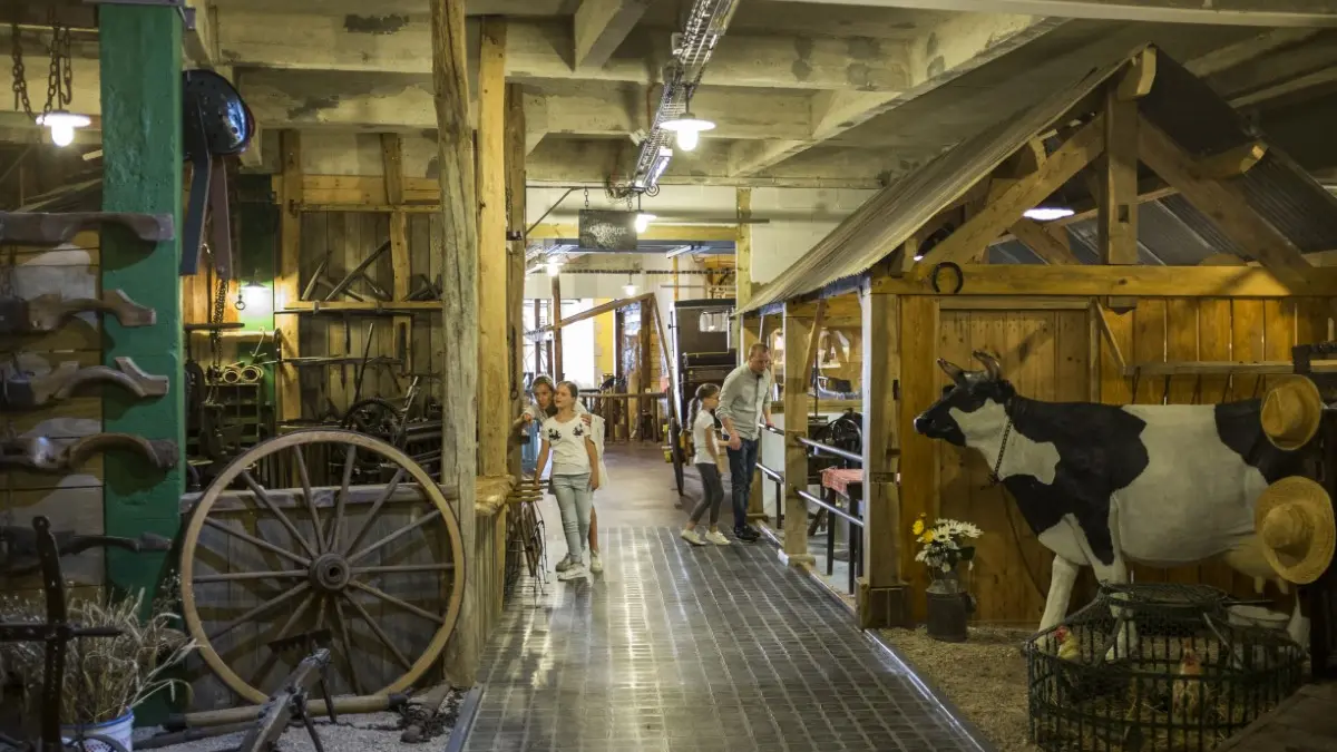 Village des Métiers d'Antan et Musée Motobécane à Saint Quentin