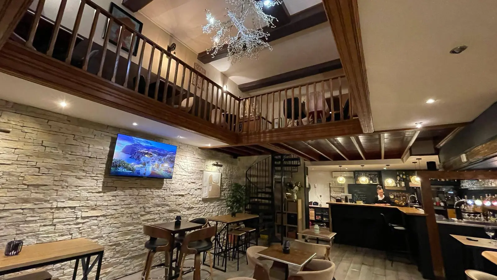 la-pero-bar-salle2-valenciennes