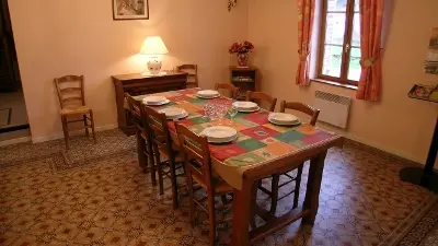 parfondeval le village living