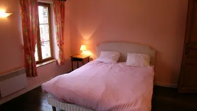parfondeval le villagechambre 2