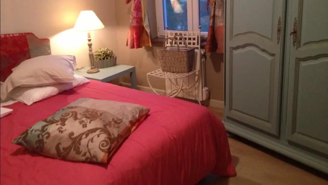 photo1