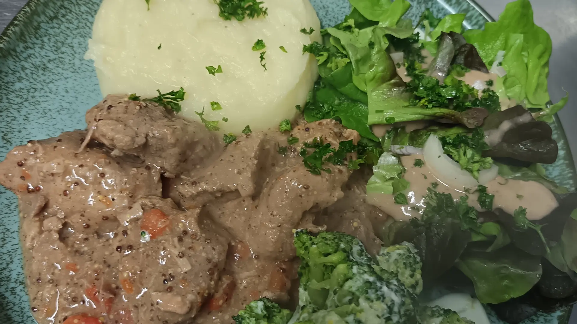 plat-chez-nous-restaurant-valenciennes