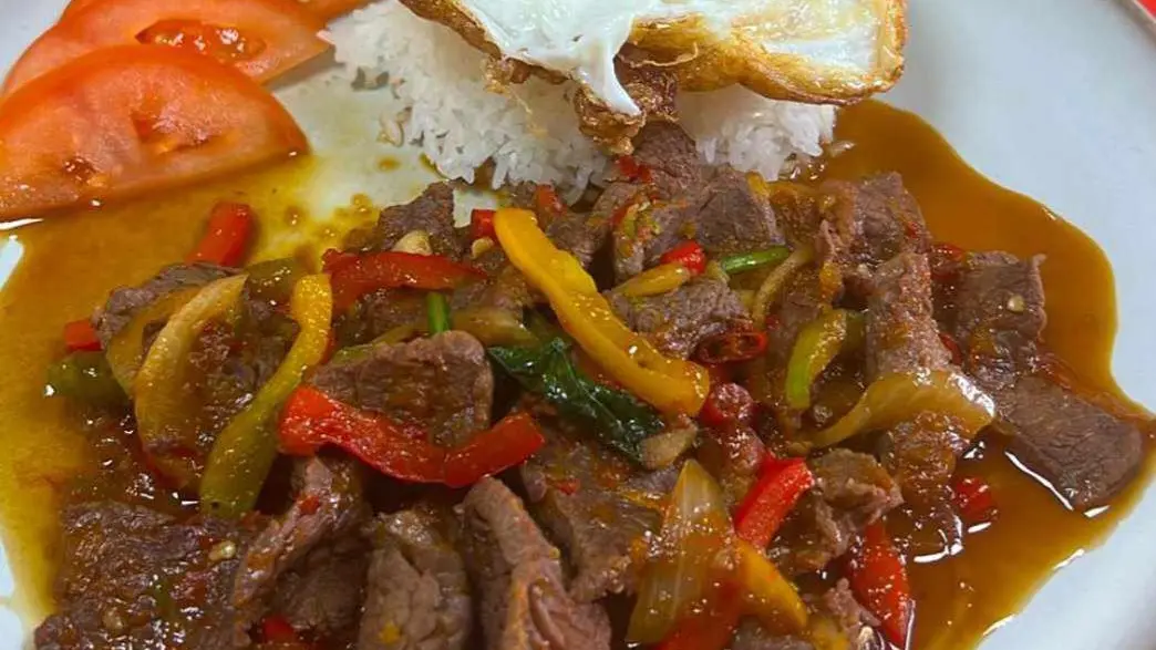 Boeuf Basilic aux piments thaï