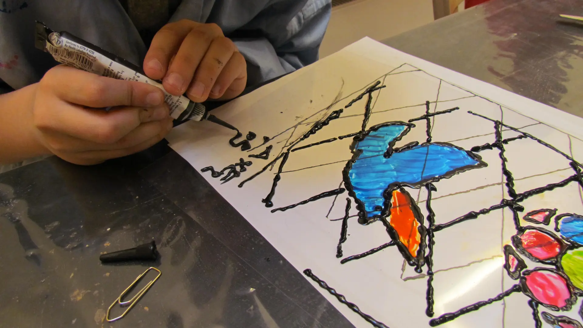 Atelier 8-12 ans : Vitrail en pagaille_2