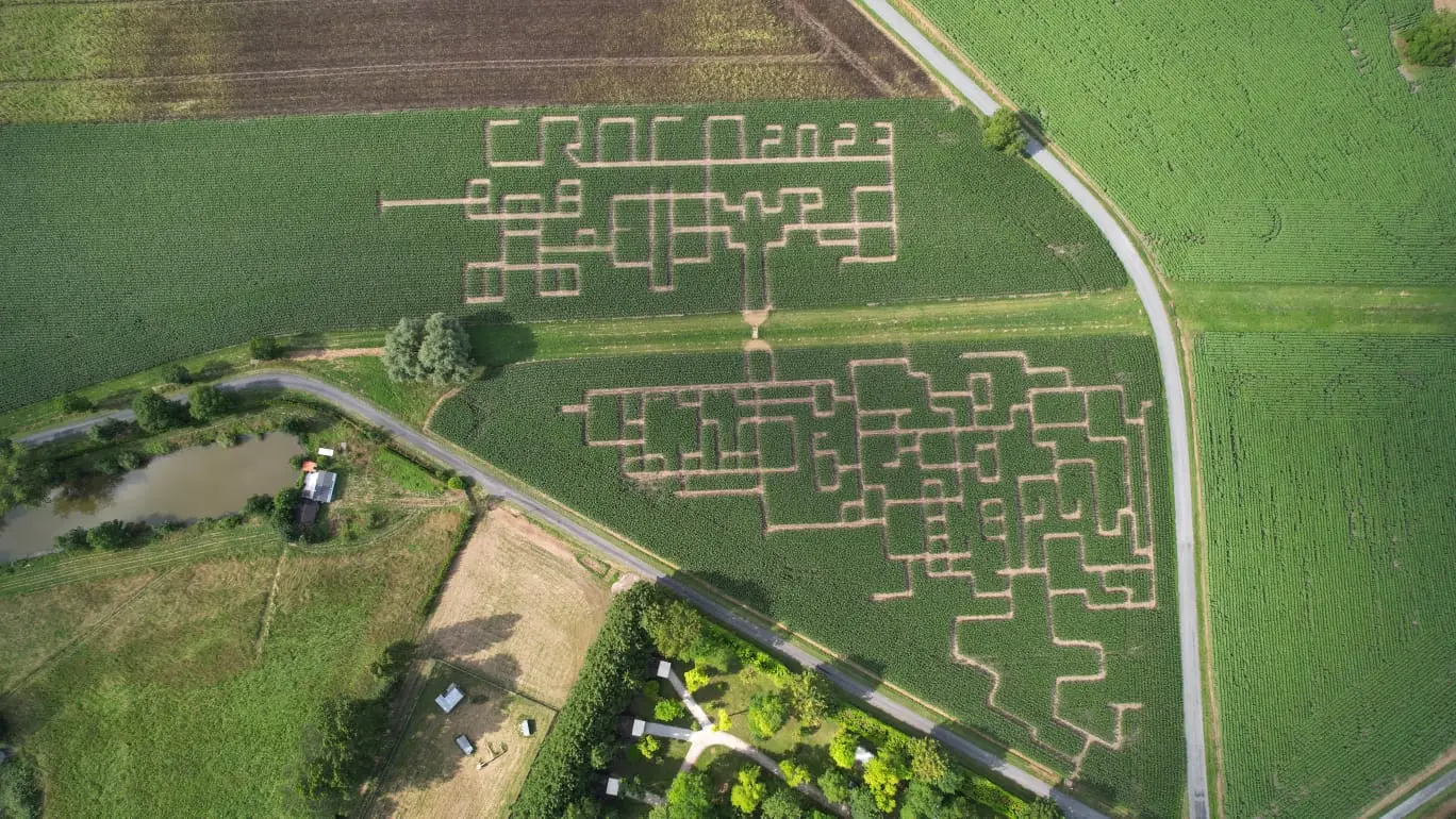 Périgord Inattendu - Labyrinthe de mais à Vendoire