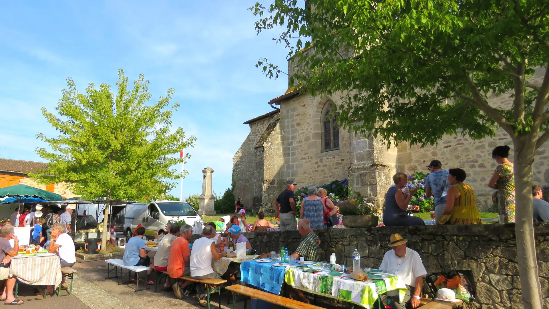 Marché fermier semi-nocturne à Saint-Auvent_1