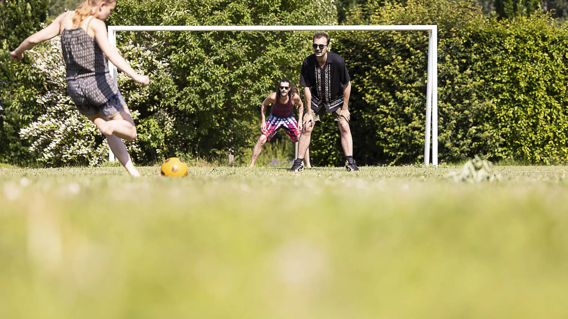 27- terrain de foot