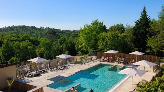 Camping Les Charmes - Piscine Haut