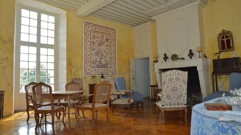 Château de Clauzuroux - Champagne Fontaines - Intérieur