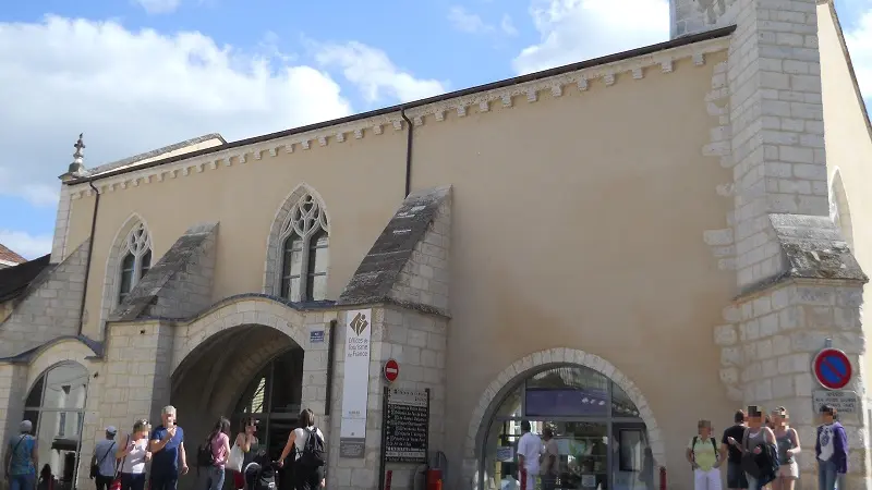 Ancienne église Notre-Dame place du marché