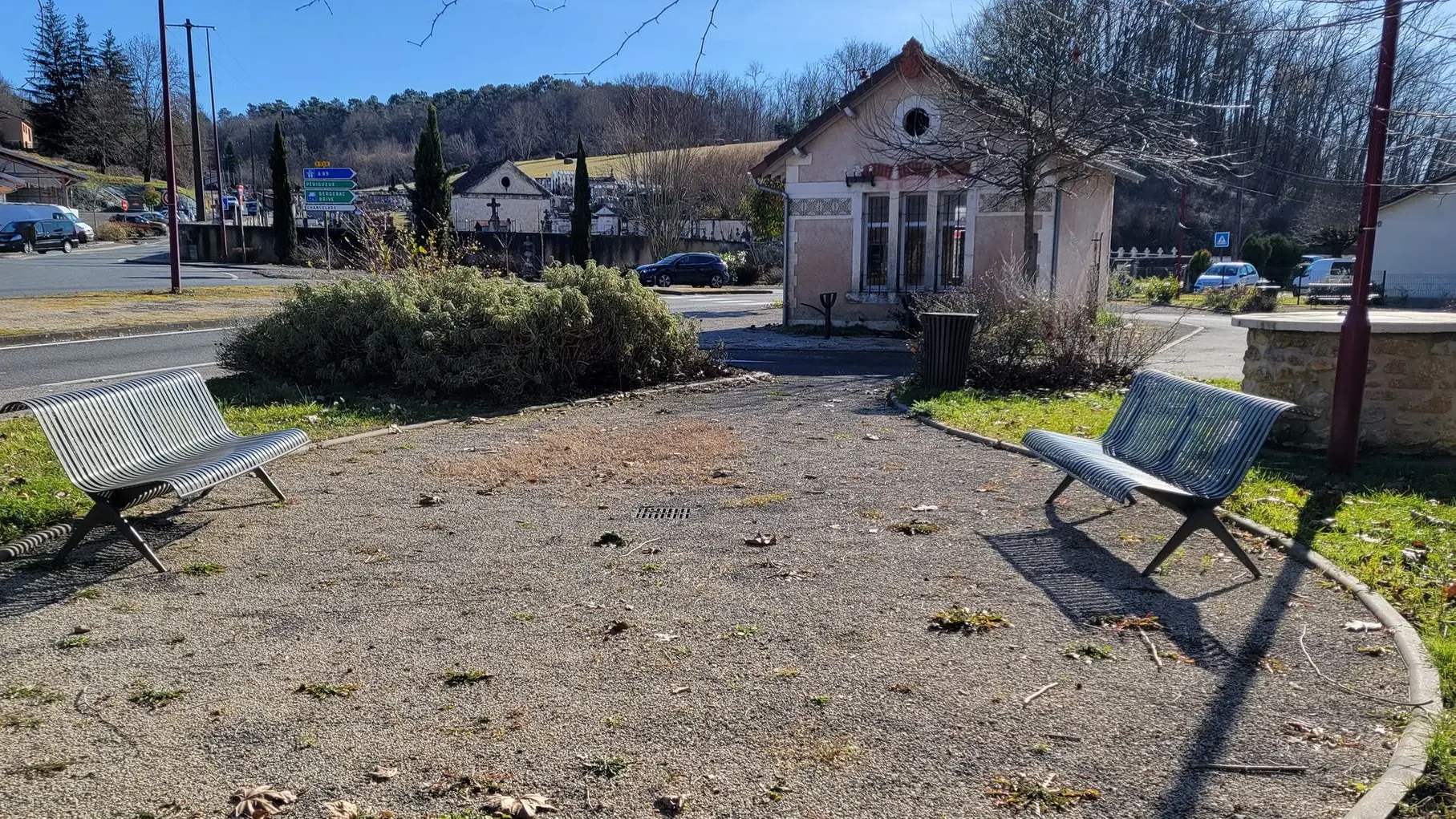 Aire de pique-nique - aire du tacot - Château L'Evêque