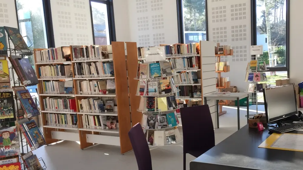Bibliothèque Seignosse
