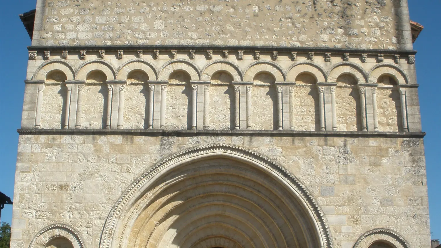 Eglise de Saint-Privat-des-Prés