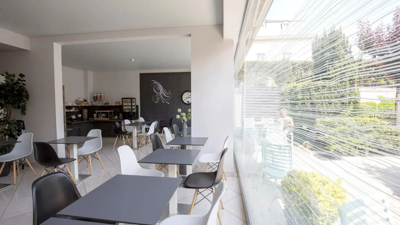 Hotel-Bristol-salle-du-petit-déjeuner