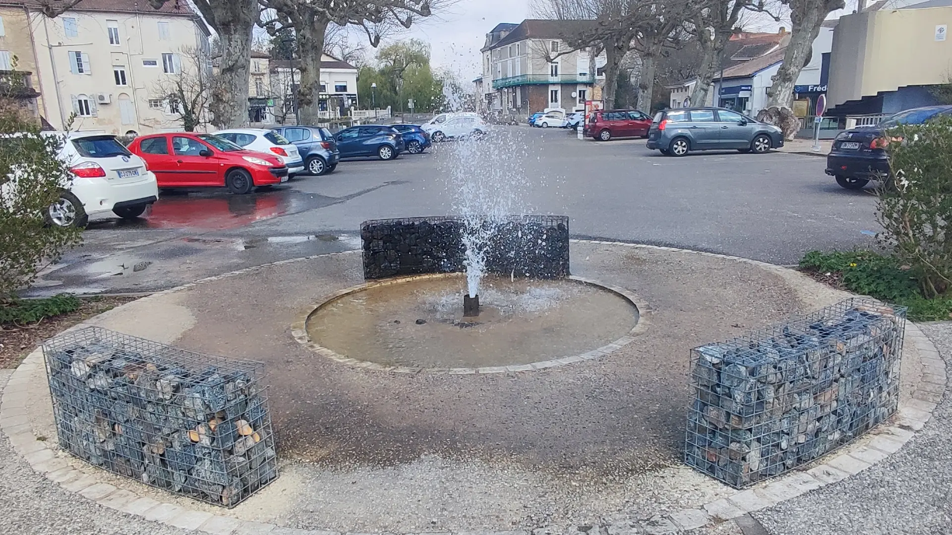Fontaine place de la république