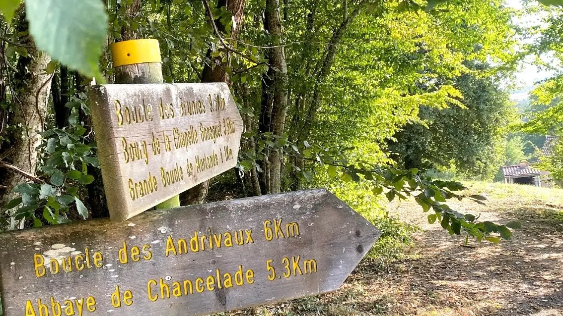 LA CHAPELLE-GONAGUET-Boucle des Brunies-Chemin-signalétique