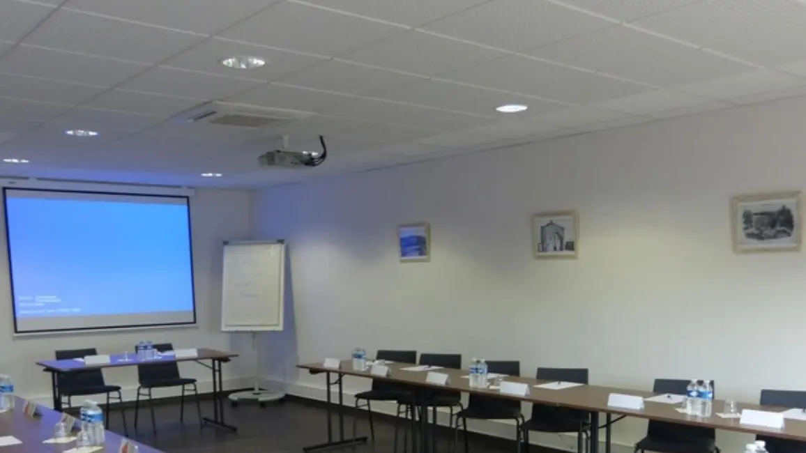 Salle seminaire Ibis Périgueux