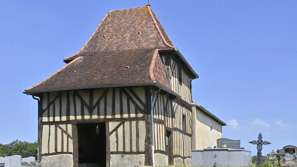 St-Sauveur-Eglise