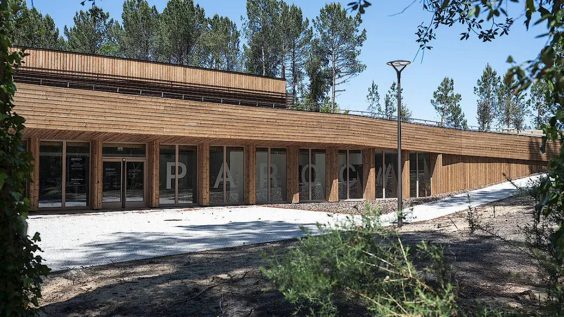 PARCC façade_MACS