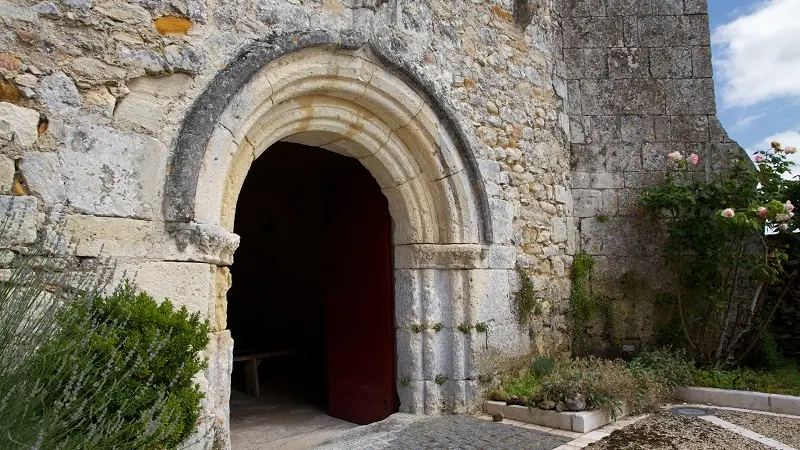 Portail église Saint-Félix-de-Bourdeilles