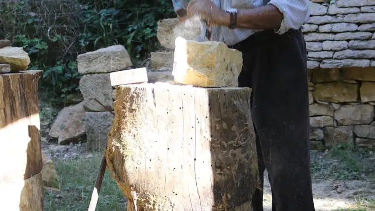 Village-historique-du-Perigord-Noir_artisan