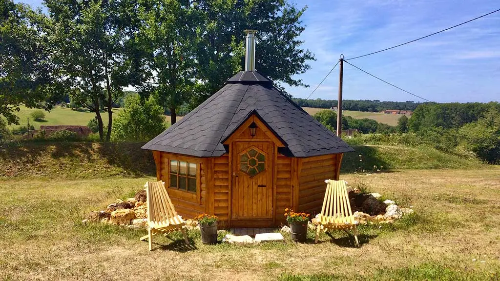 Camping Le Coteau de l'Herm à Rouffignac Saint-Cernin