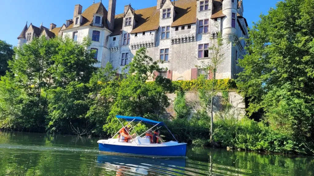 bateaux-electriques-neuvic