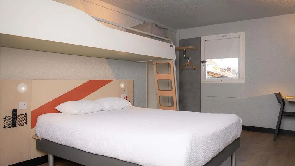 ibis-budget---chambre-grand-lit