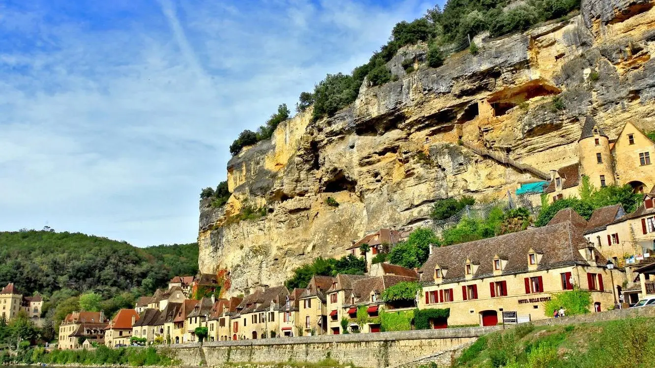 la belle etoile facade