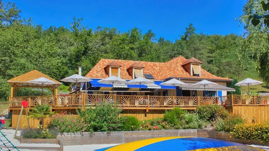 photo-637758943968404189-27212