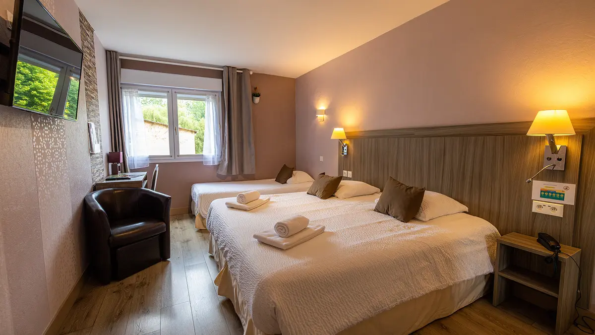 reine chambre triple