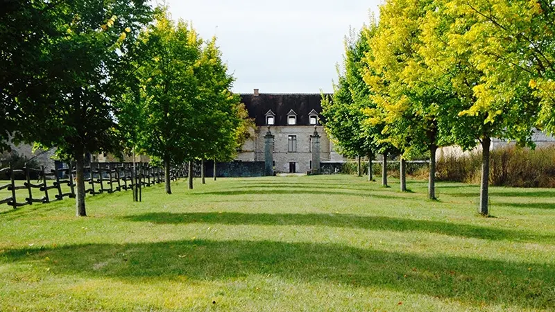 Châteaufer