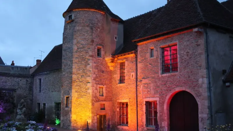 Musée Saint-Vic de nuit