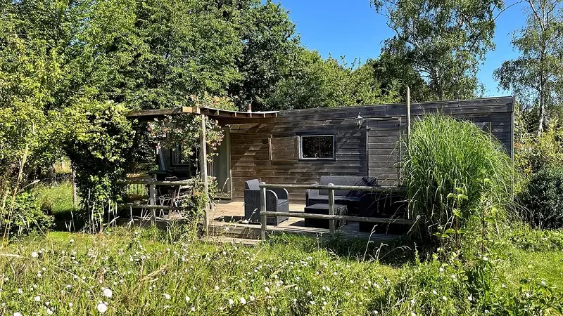 Insolites Compers - Cabane