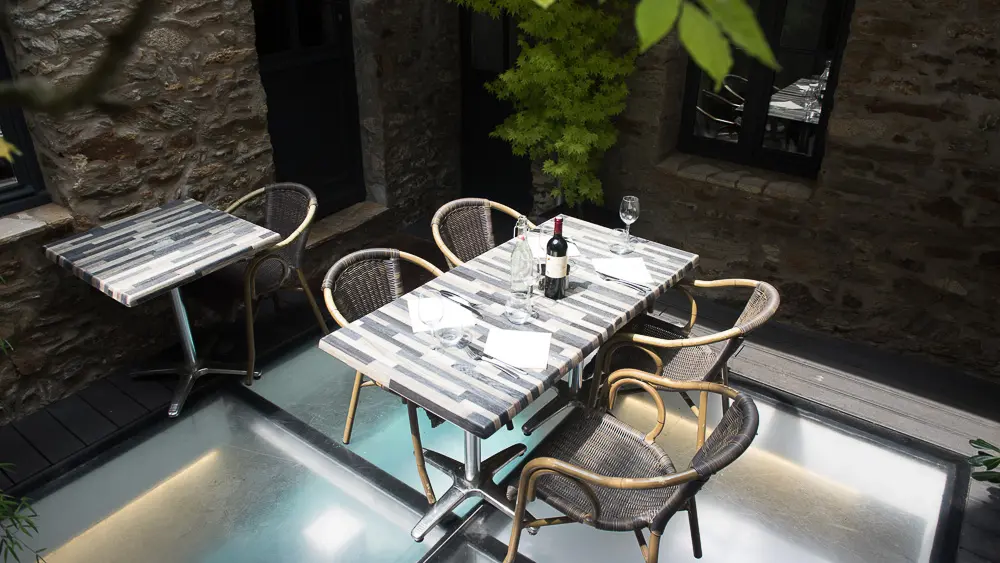 429427_restaurant_-_corto_maltese_-_belle_ile_en_mer_-_morbihan_-_bretagne_sud_-_le_palais_-bellimages_fabien-giordano-2