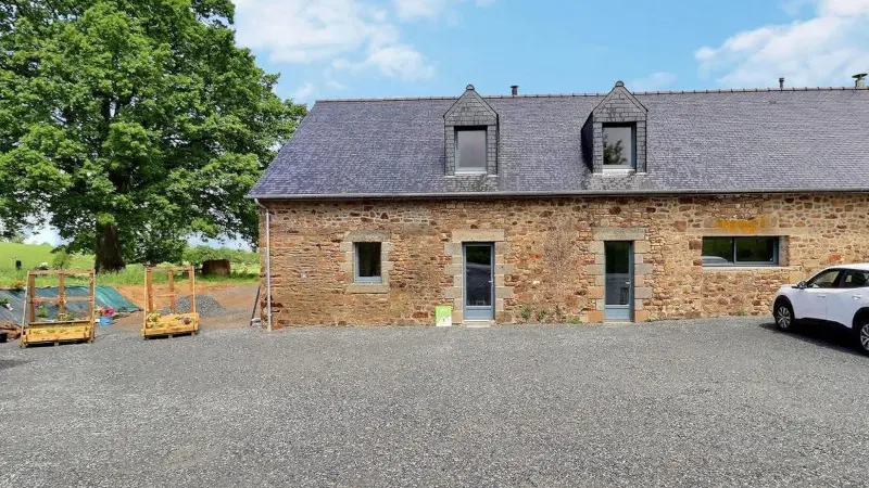 455809-0_35G13087_e7379f754716bcab8537af23d33920bd