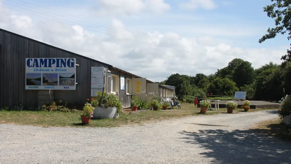 Camping du Château de Bélon