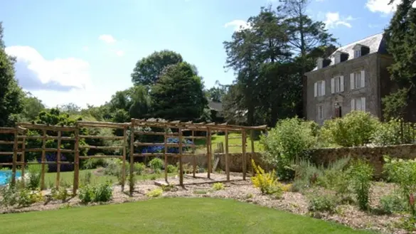 Allain-Schoening Pierre-Yves & Sonjai